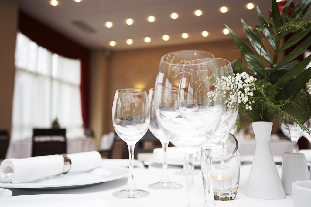 Hotel Clermont Covasna Bagian luar foto