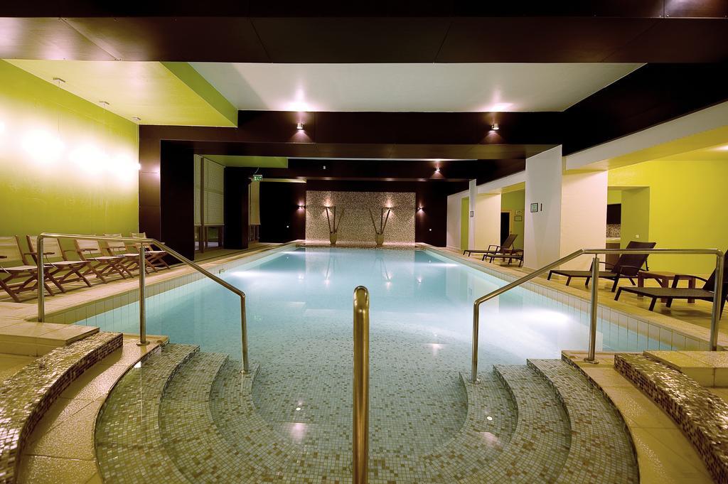 Hotel Clermont Covasna Bagian luar foto
