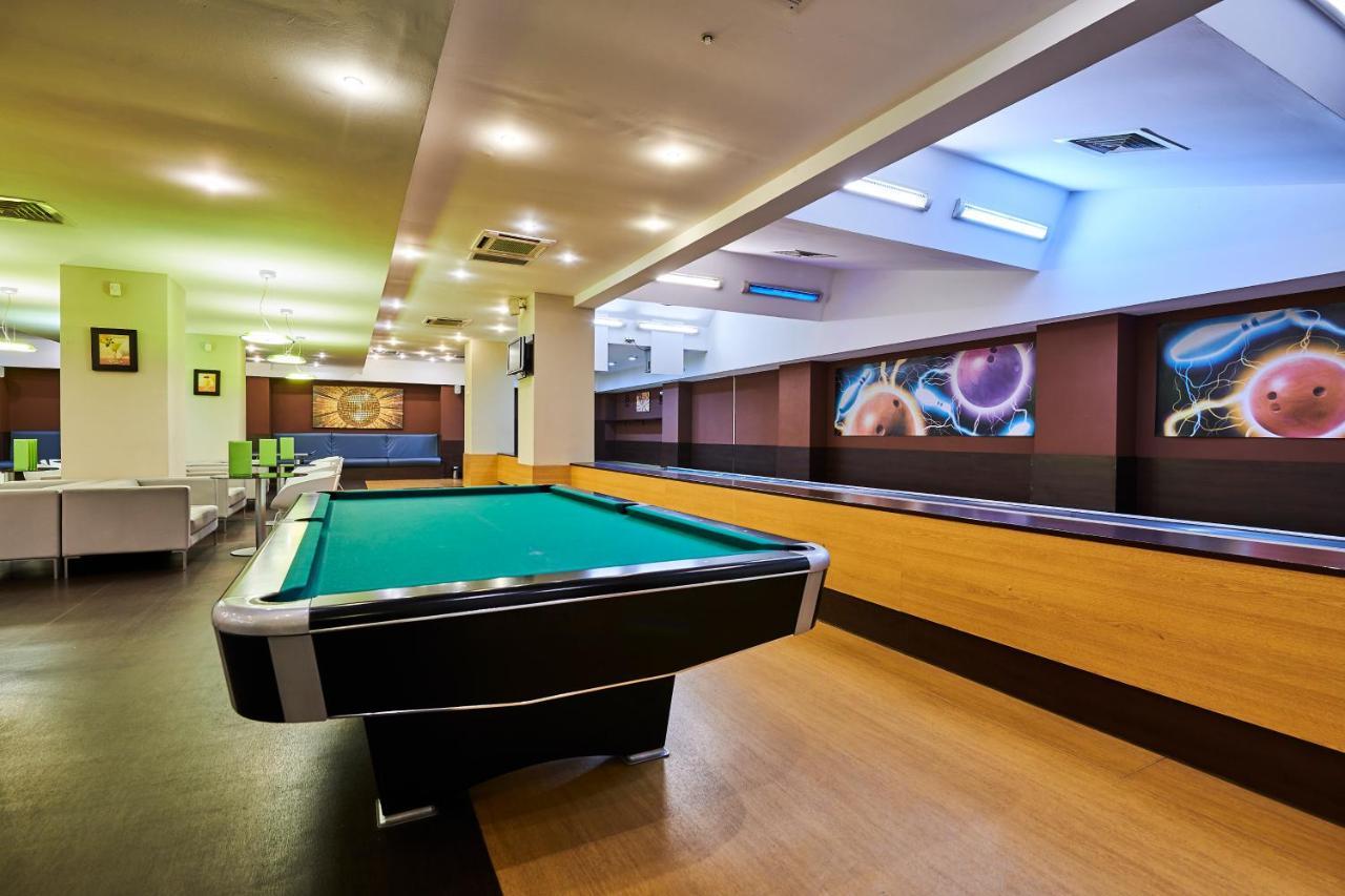 Hotel Clermont Covasna Bagian luar foto